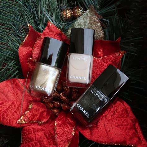 chanel 607 holiday nail polish|Chanel nail polish holidays 2024 review – Bay Area Fashionista.